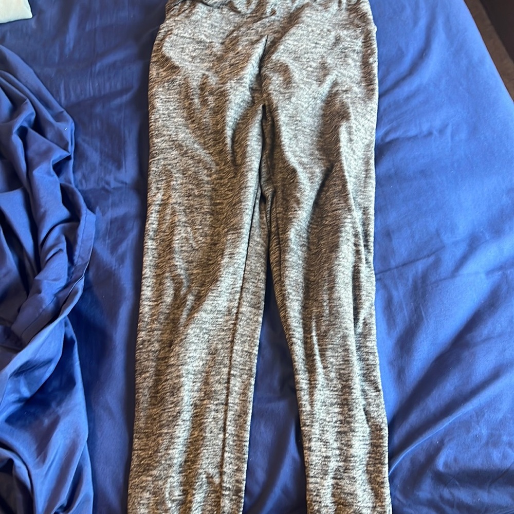 Gray leggings